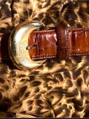 ANNE KLEIN BELT LION 🦁 BROWN EMBOSSED ⚜️  LEATHER  BELT GOLD DEADSTOCK NWT 3X